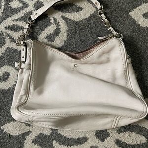 Chic Cream Leather Shoulder Bag